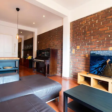 Brick Apartamento Lägenhet